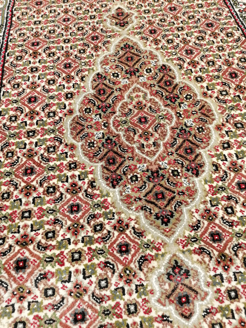 Alfombra IK0655, detalle de su artesanía