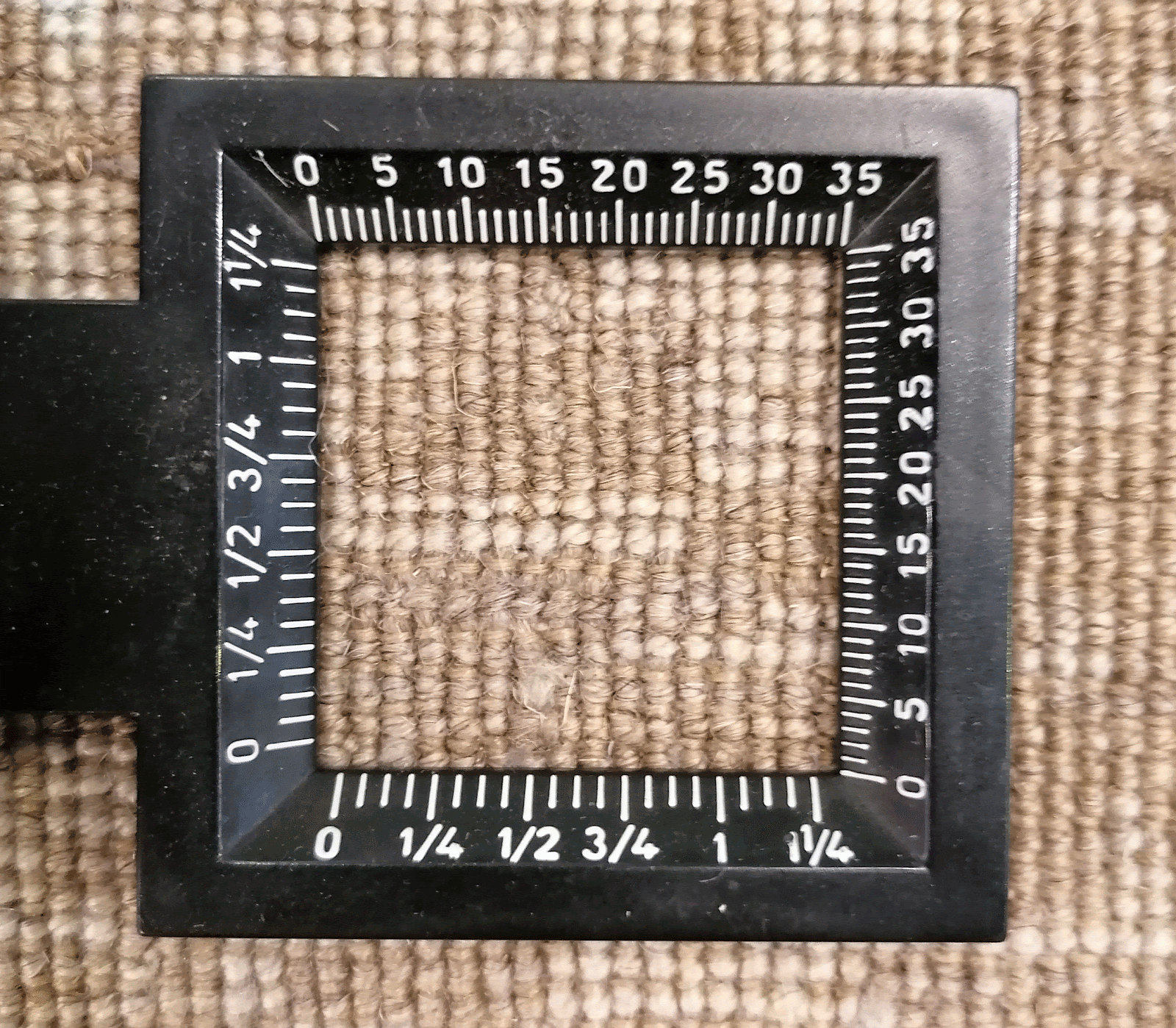 Alfombra HC0002, imagen de su historia y procedencia